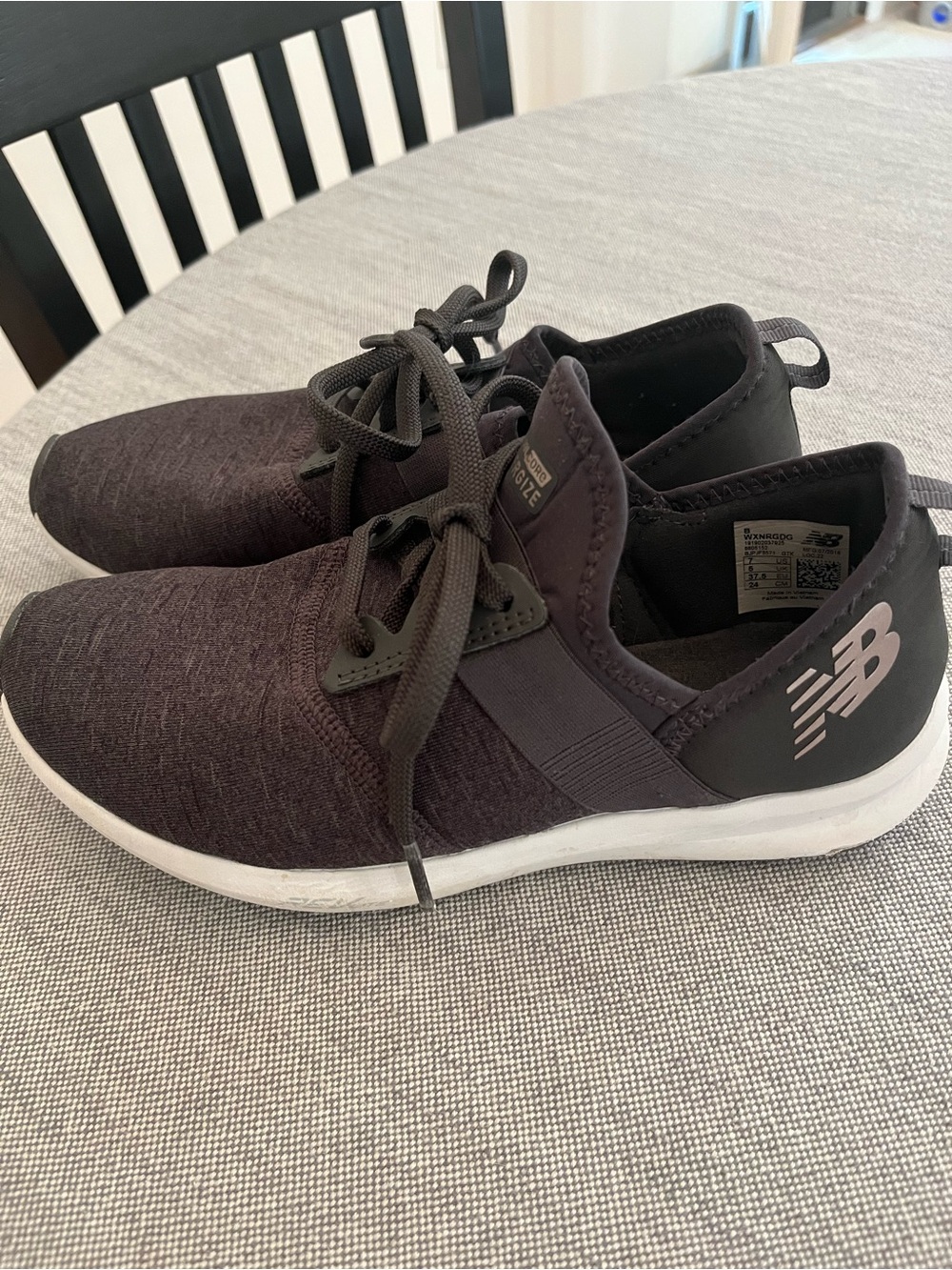 New Balance Women’s Lightweight Sneakers